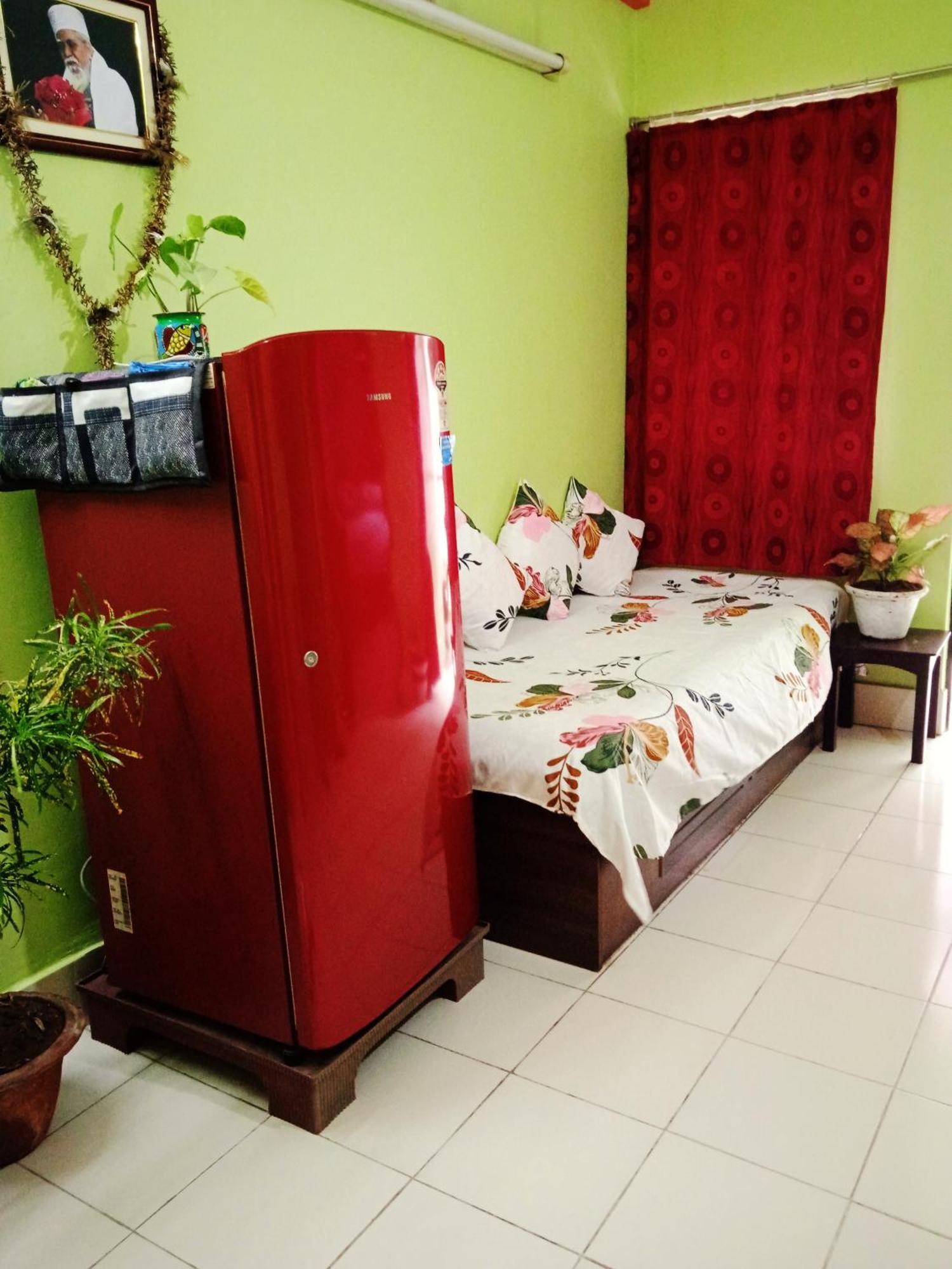 Bhoboghure Homestay Santiniketan โบลปูร์ ภายนอก รูปภาพ